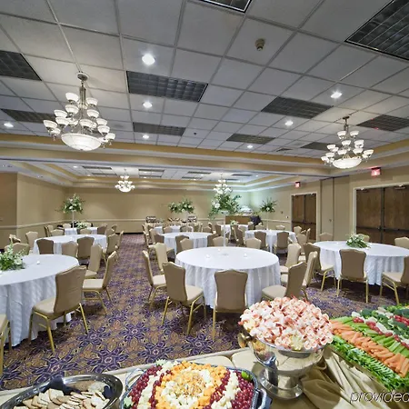 Crowne Plaza Auburn Hills By Ihg 